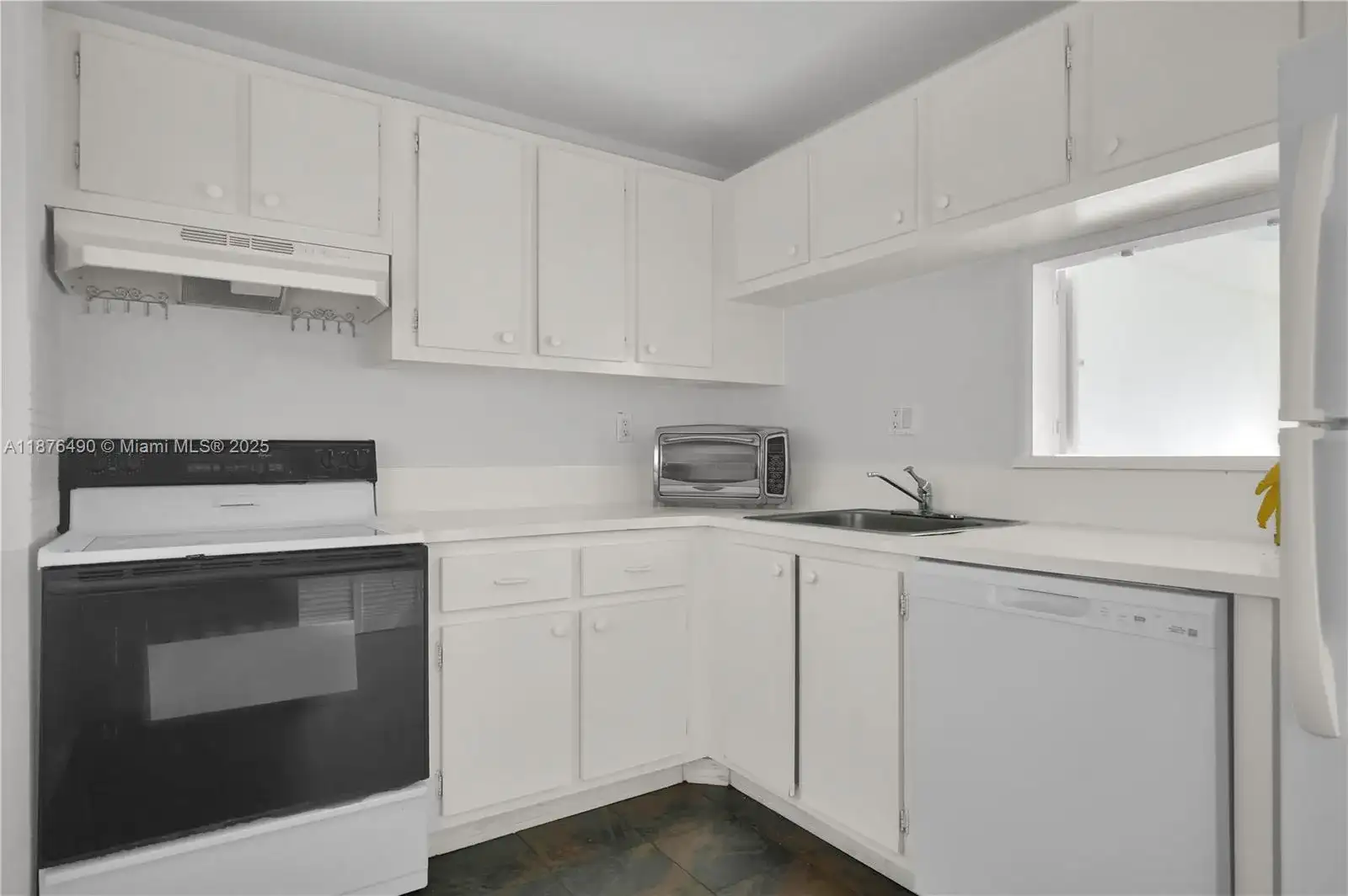 9001 SW 77th Ave # C704, Miami FL 33156 photo 3