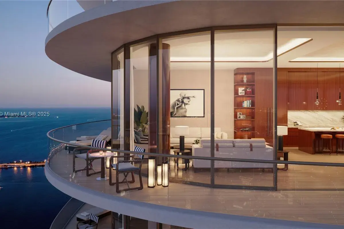 1420 South Miami Ave # 7301, Miami FL 33130