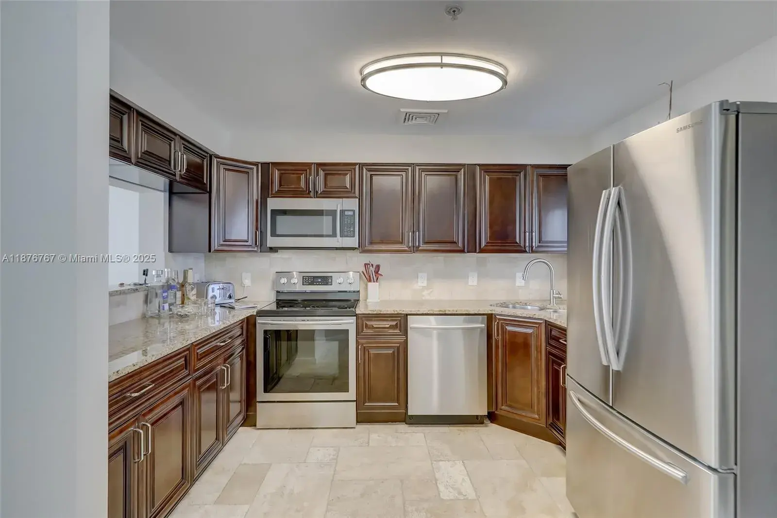 2039 Oceanwalk Ter # 401, Lauderdale By The Sea FL 33062