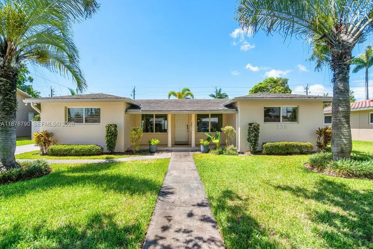235 SE 6th St, Dania Beach FL 33004