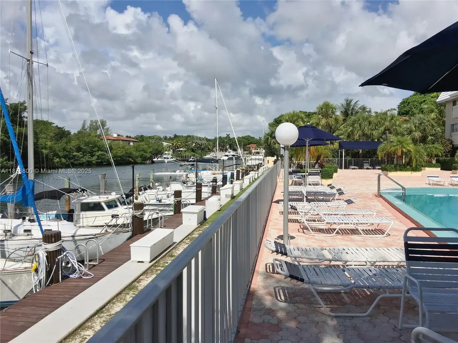 100 Edgewater Dr # 309, Coral Gables FL 33133 photo 3