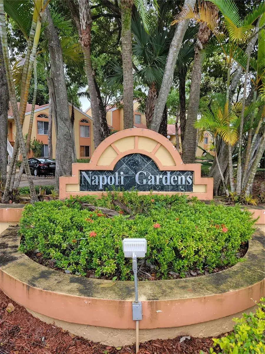 958 Coral Club Dr # 958, Coral Springs FL 33071