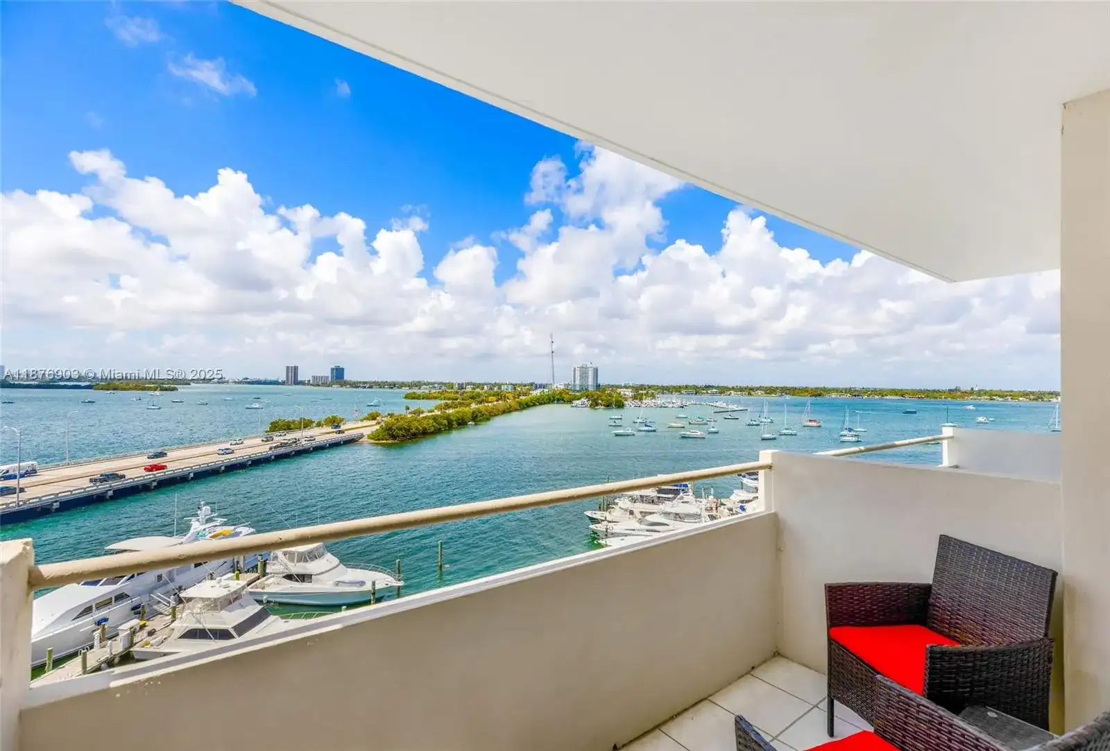7904 West Dr # 715, North Bay Village FL 33141