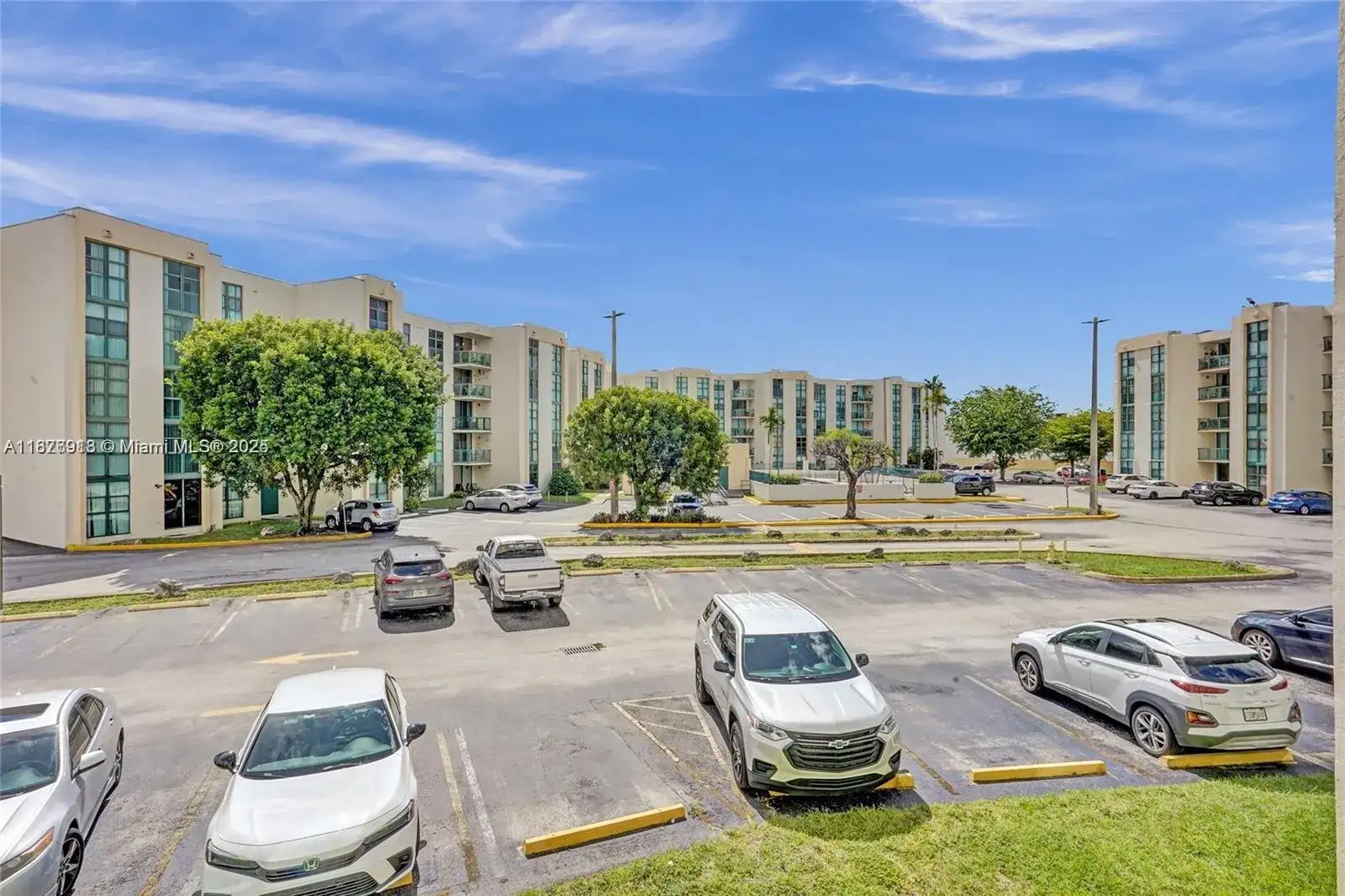 2055 SW 122nd Ave # 305, Miami FL 33175 photo 5