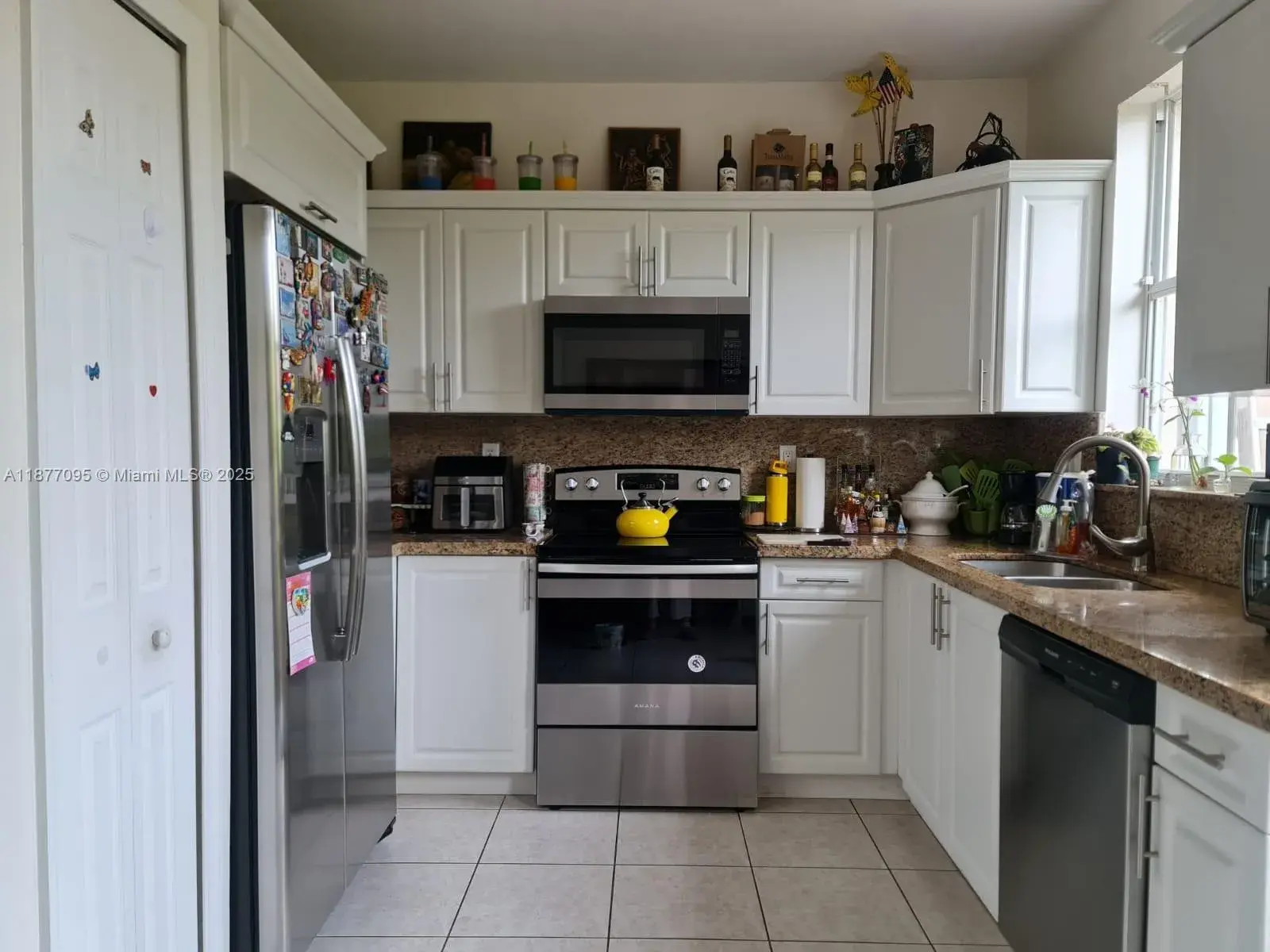 13827 SW 274th Ter, Homestead FL 33032