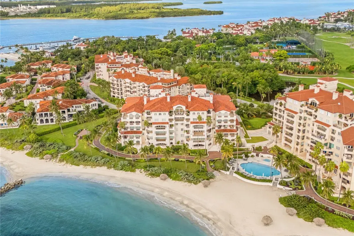 8011 Fisher Island Dr # 8011, Miami Beach FL 33109
