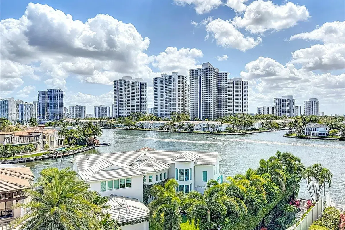 3209 S Ocean Dr # 6O, Hallandale Beach FL 33009
