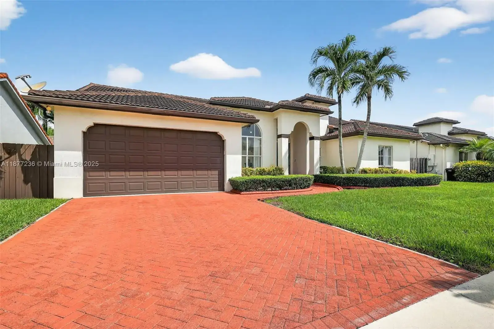 15351 SW 114th Ter, Miami FL 33196 photo 2