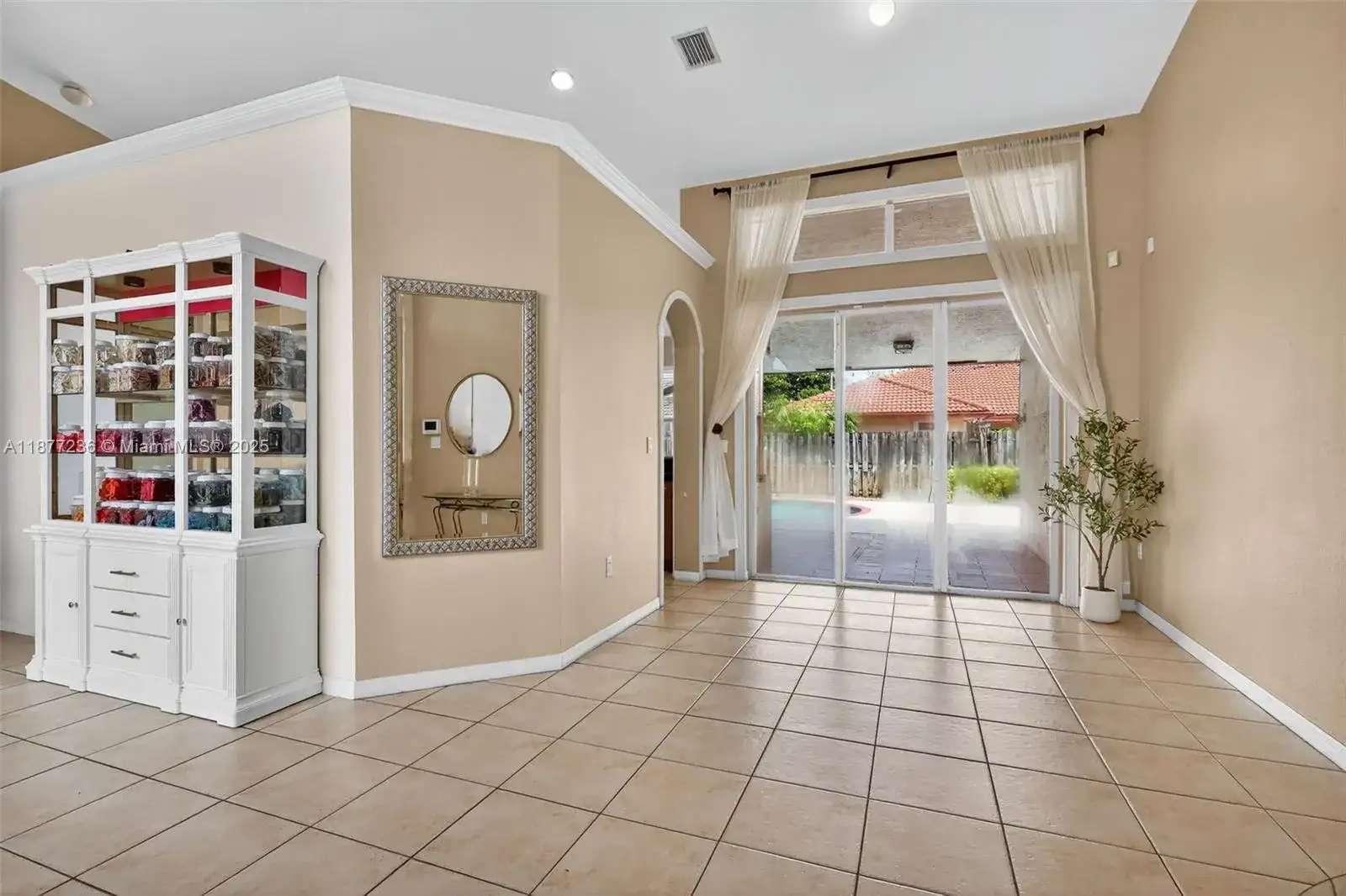 15351 SW 114th Ter, Miami FL 33196 photo 4
