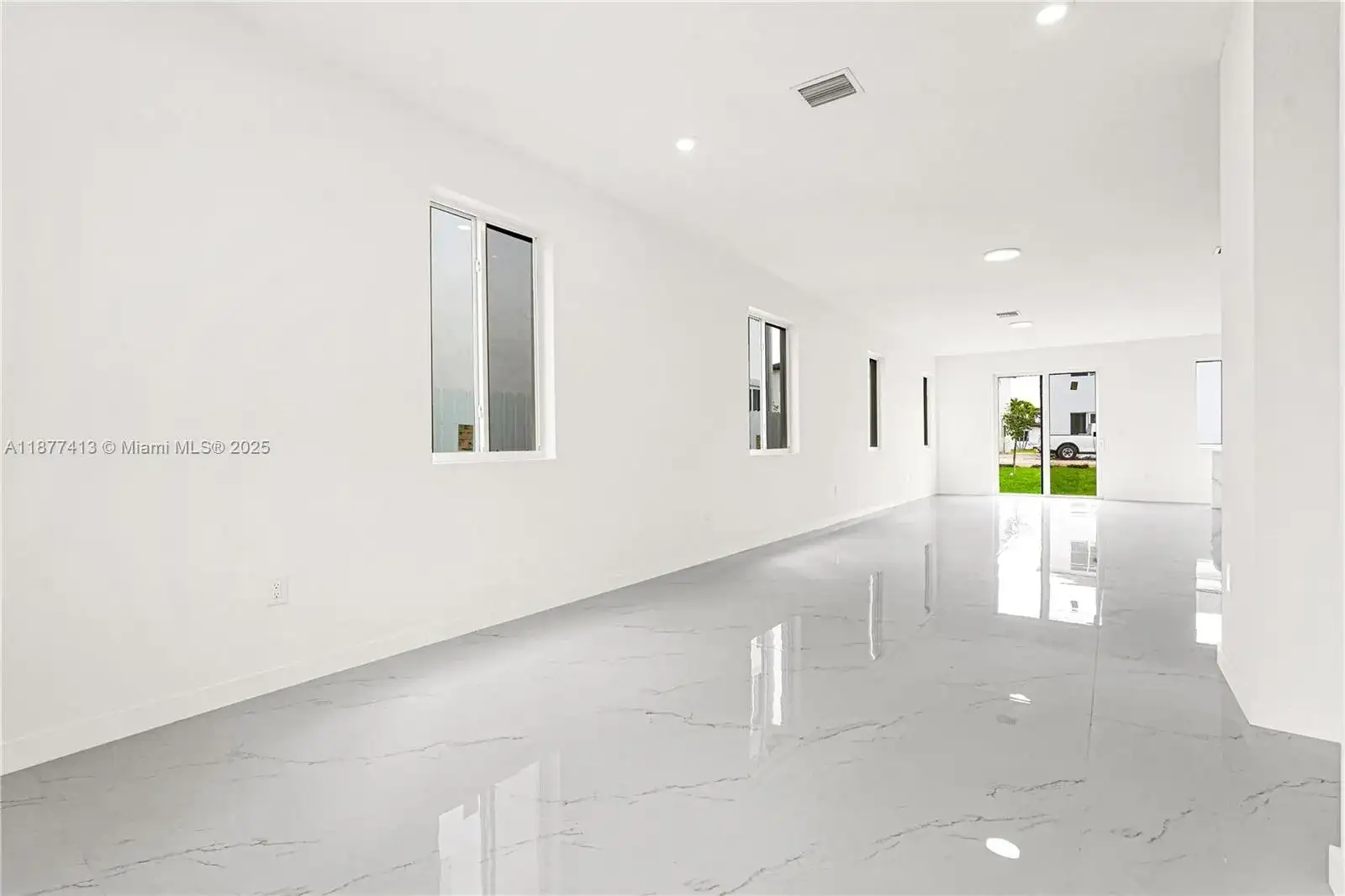 22425 SW 125th Ave # 19A, Miami FL 33170 photo 3