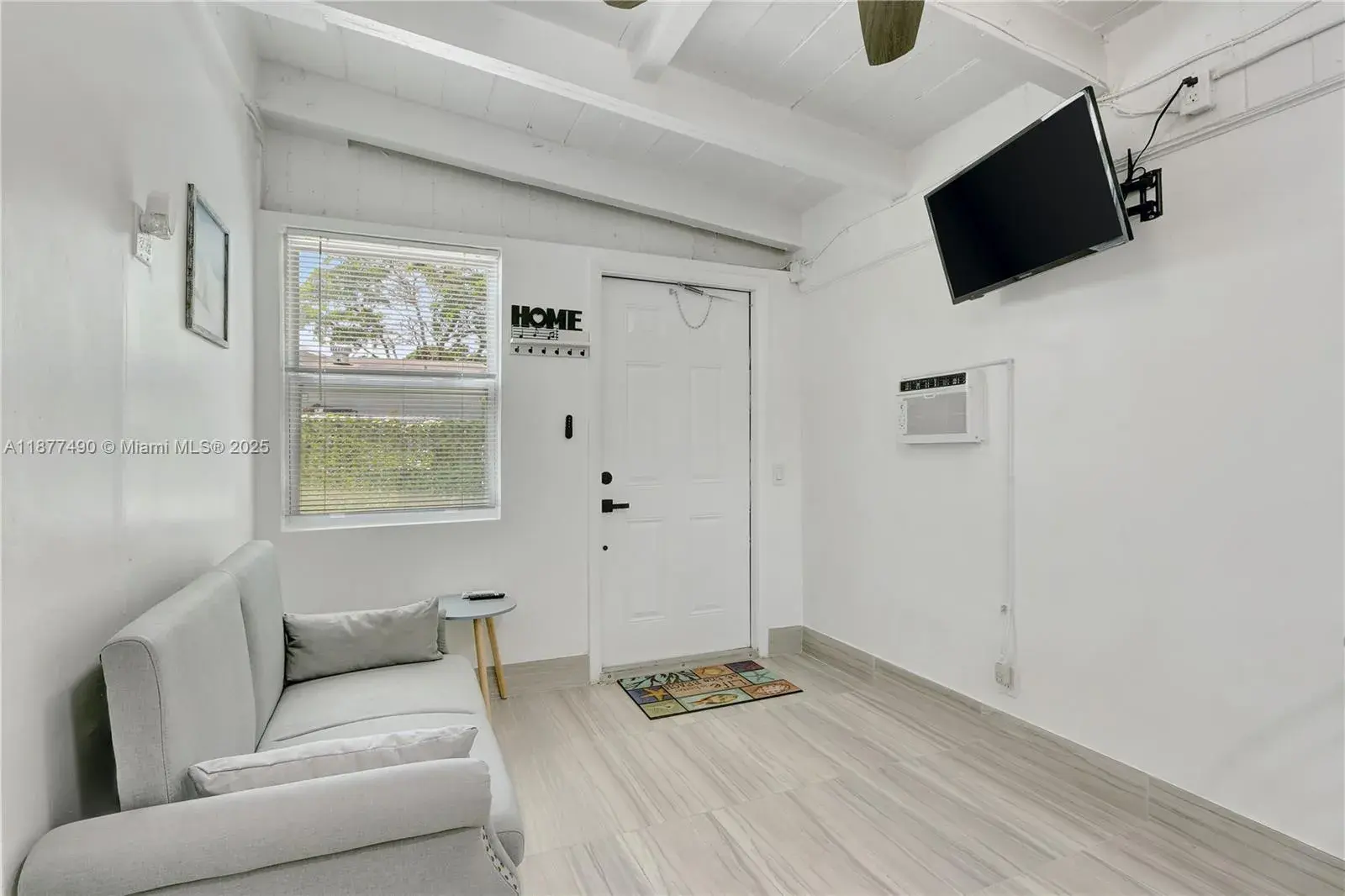 1205 NW 3rd Ave # 2A, Fort Lauderdale FL 33311