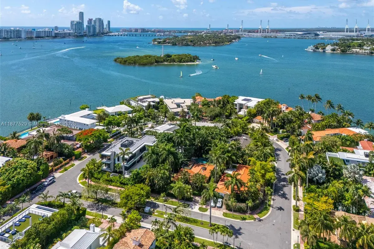 114 1st Rivo Alto Ter, Miami Beach FL 33139