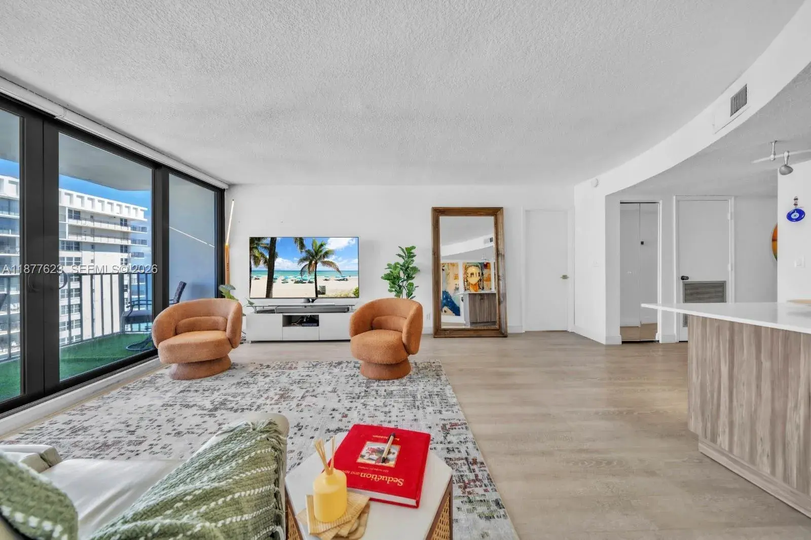2401 S Ocean Dr # 2504, Hollywood FL 33019