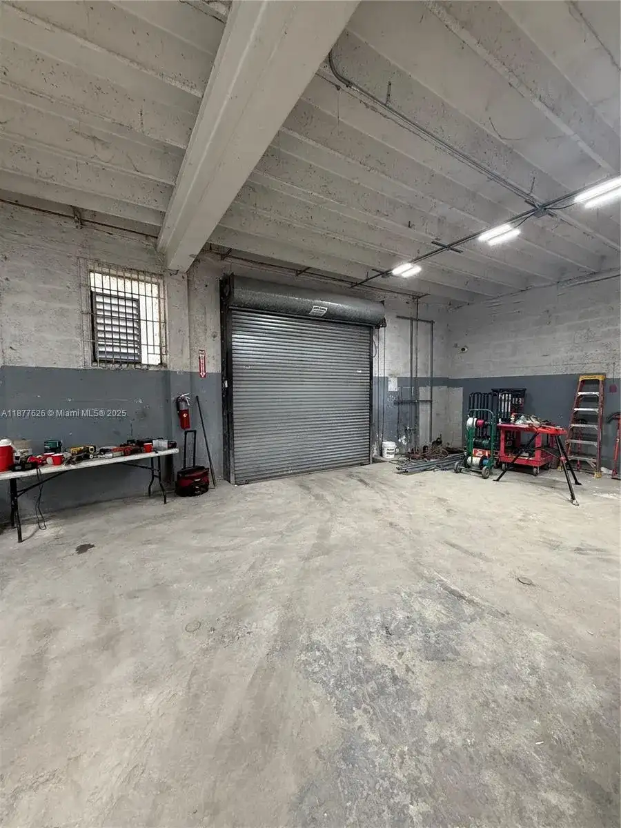 572 NW 72nd St, Miami FL 33150 photo 4