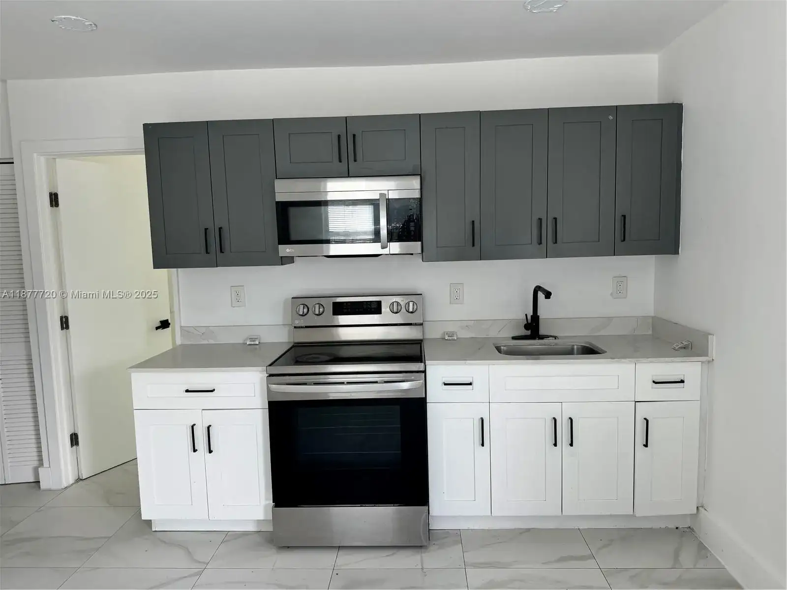 1445 NW 34th St # 1445, Miami FL 33142 photo 5