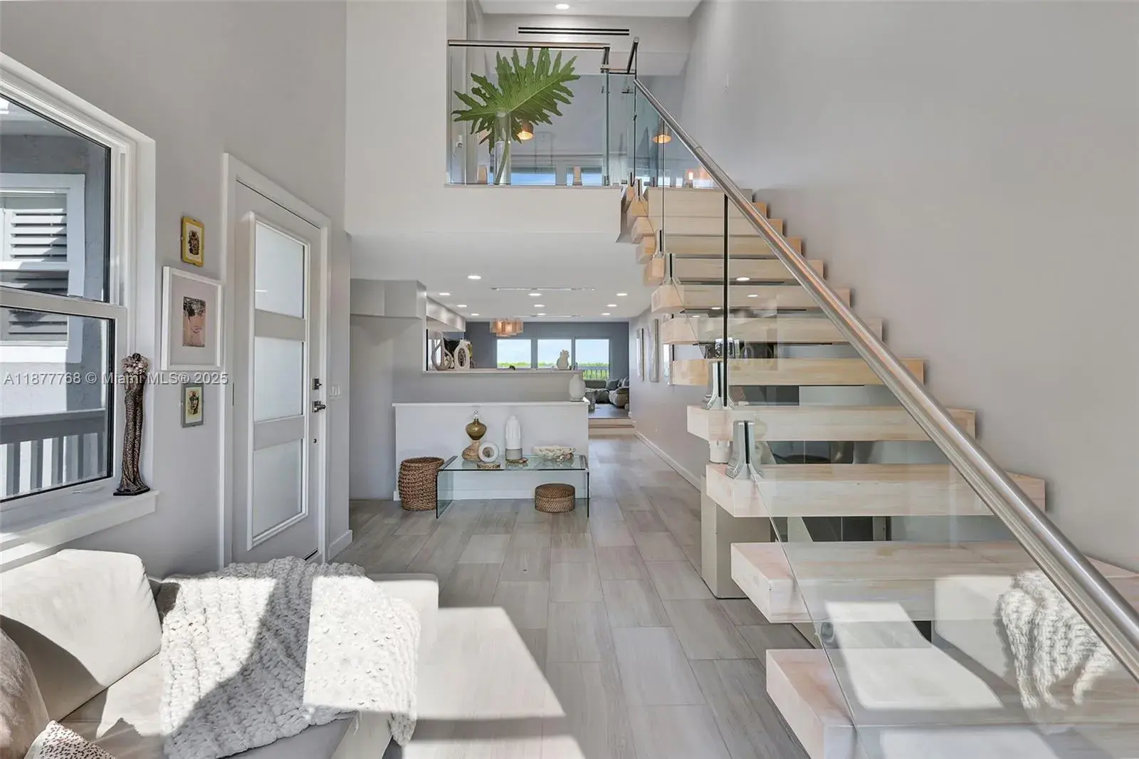 2404 Harbour Cove Dr, Hutchinson Island FL 34949