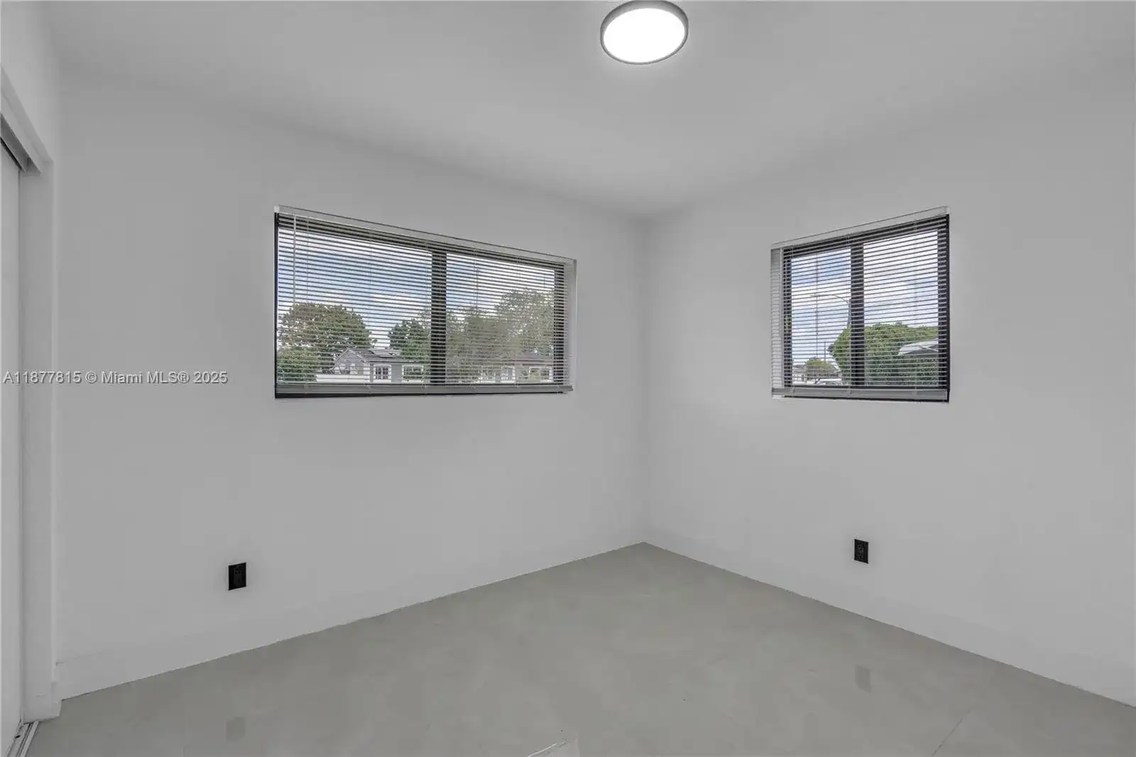 1000 NW 198th St, Miami Gardens FL 33169 photo 4