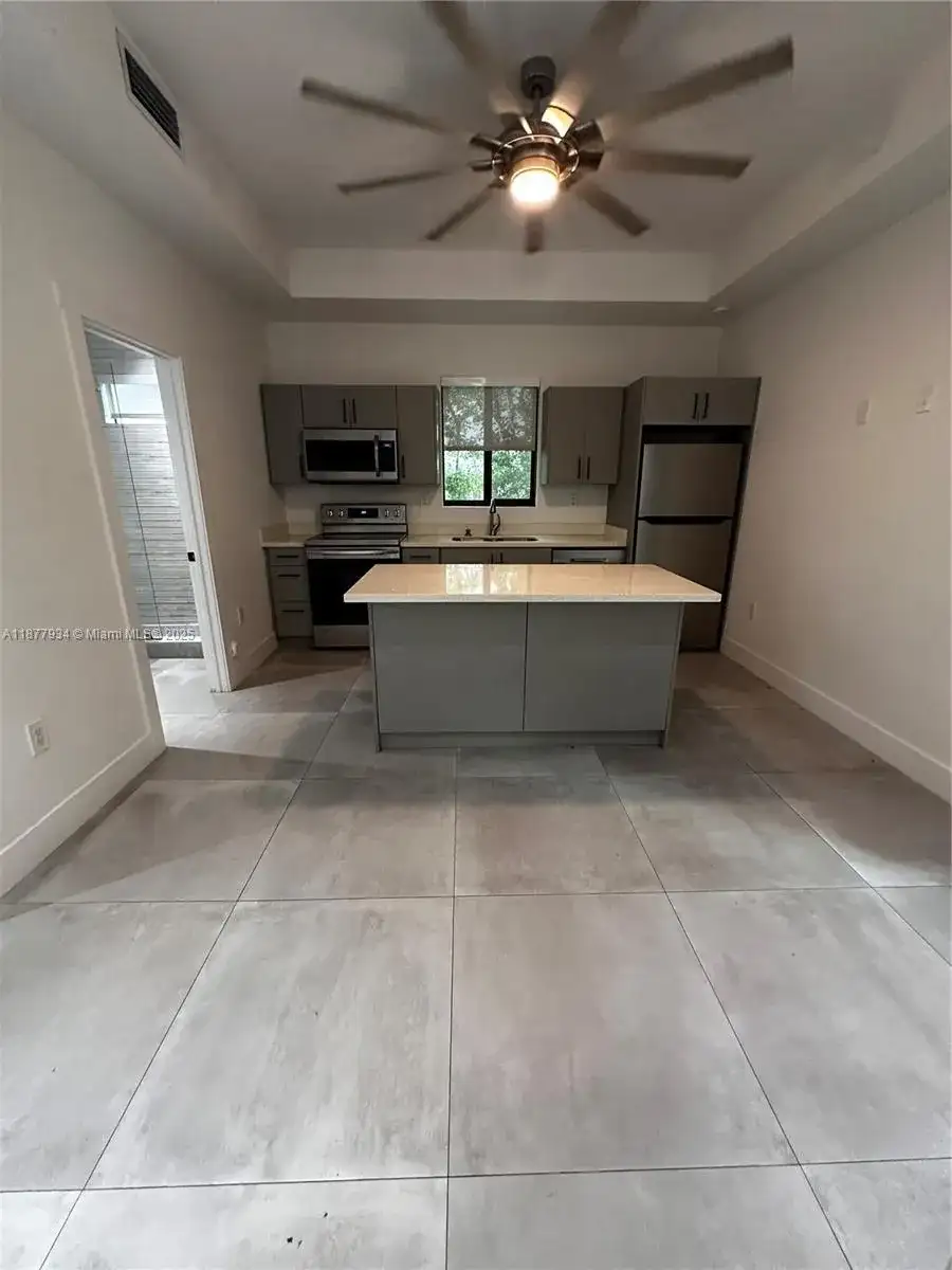 14 Coral Dr # 1, Key Largo FL 33037 photo 4