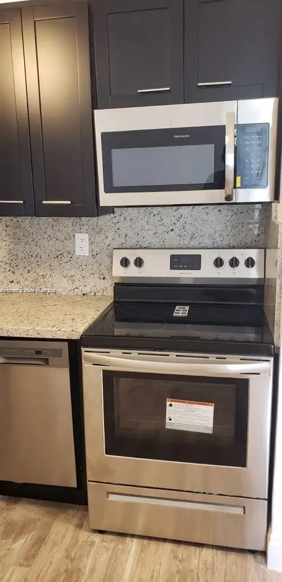 9709 Hammocks Blvd # 202, Miami FL 33196 photo 4