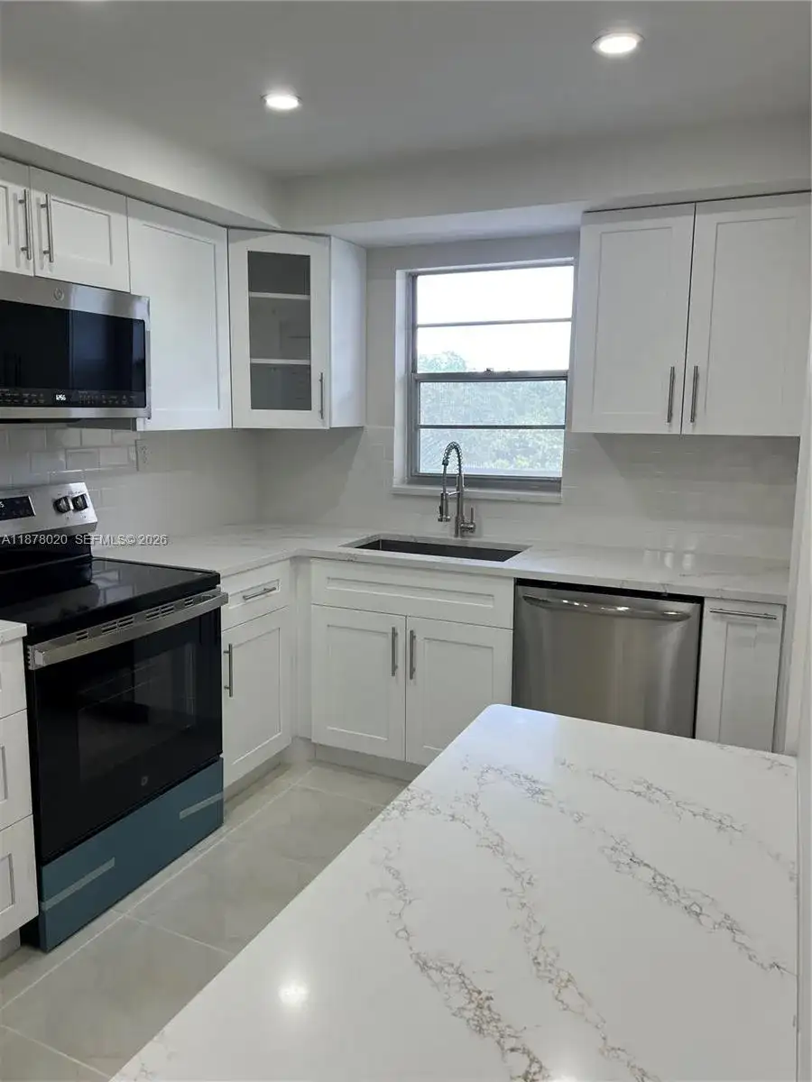 5900 NW 44th St # 405, Lauderhill FL 33319 photo 5