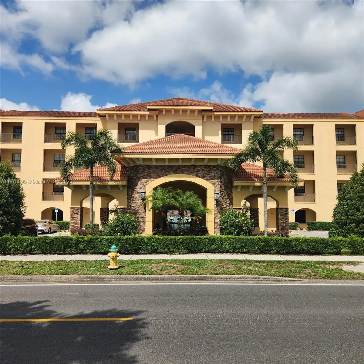 2351 Lakeview Dr # 114, Sebring FL 33875
