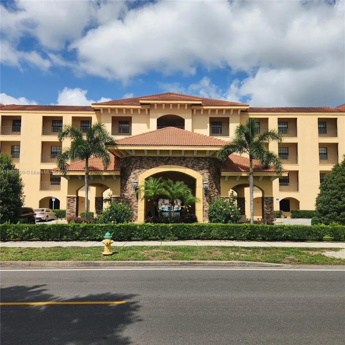2351 Lakeview Dr # 114, Sebring FL 33875