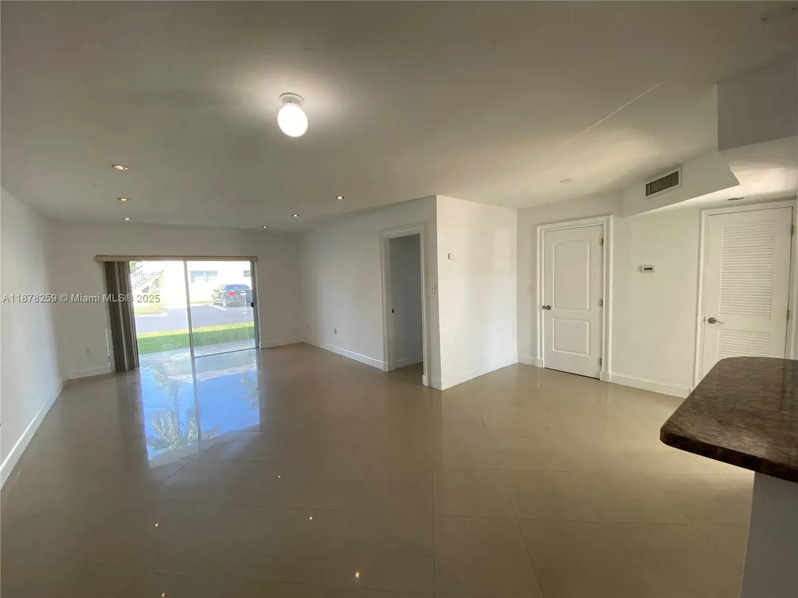 7680 SW 82nd St # H121, Miami FL 33143 photo 5