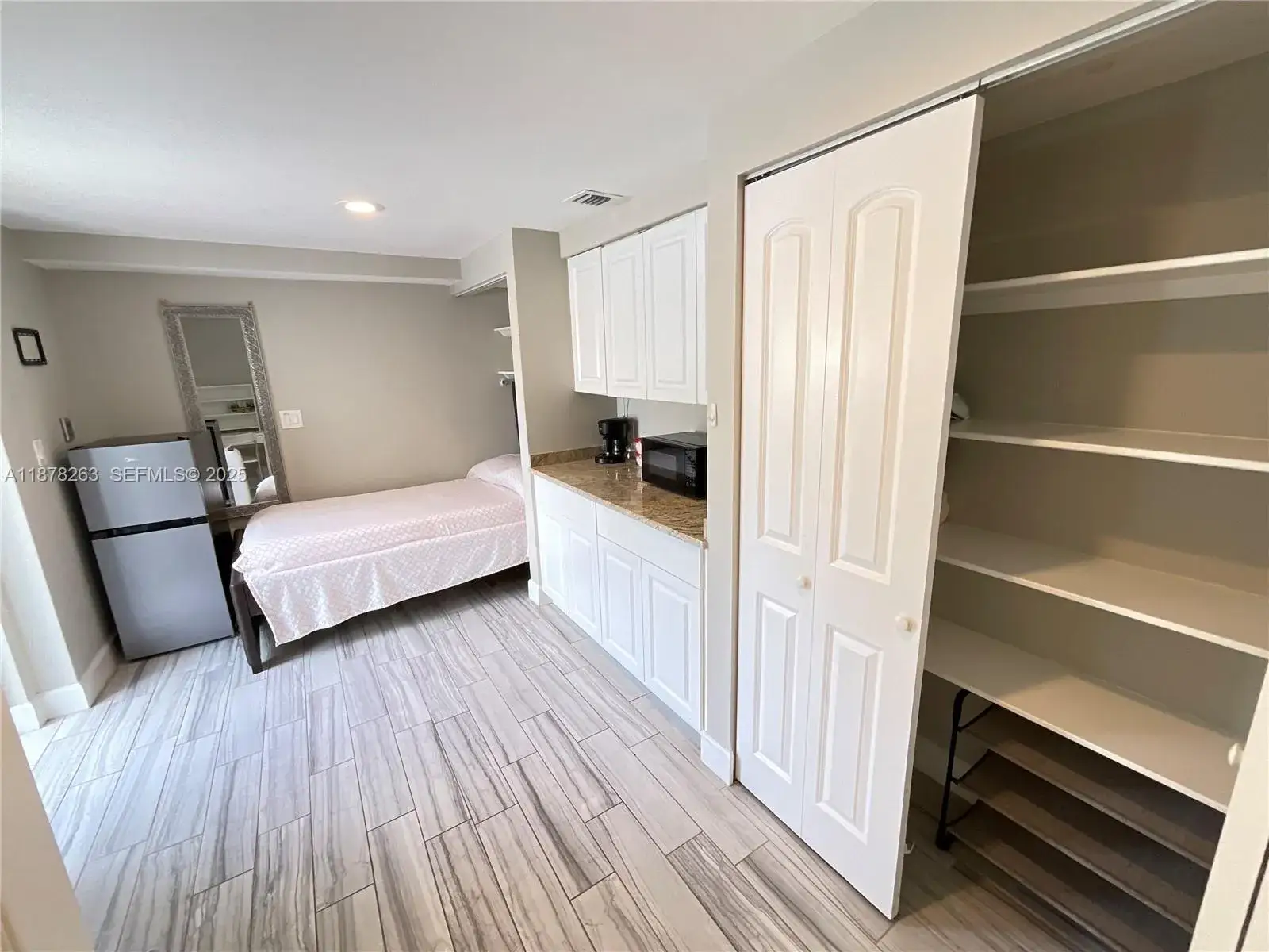 13275 NE 4th Ave, North Miami FL 33161