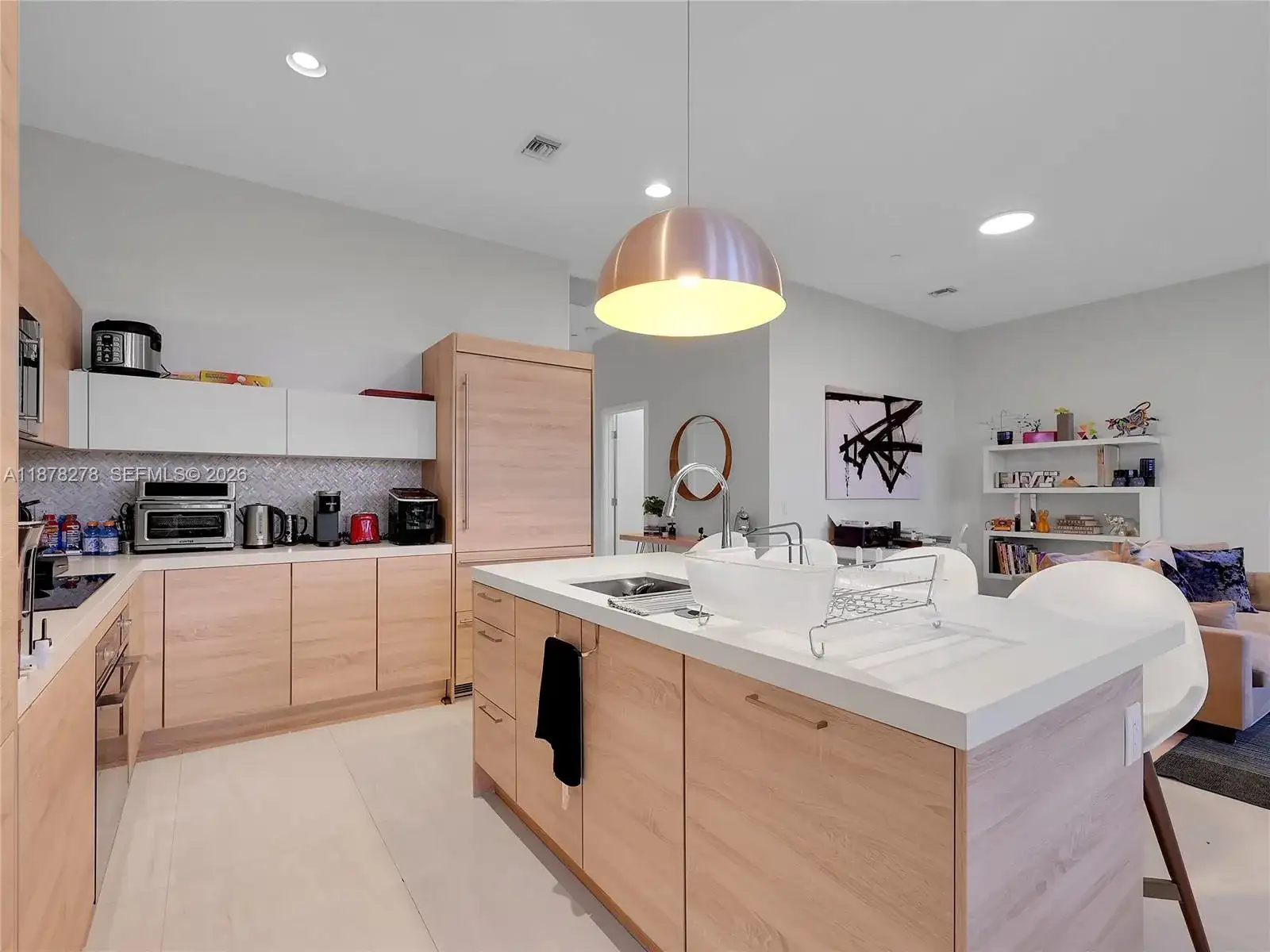 16385 Biscayne Blvd # 105, North Miami Beach FL 33160 photo 5
