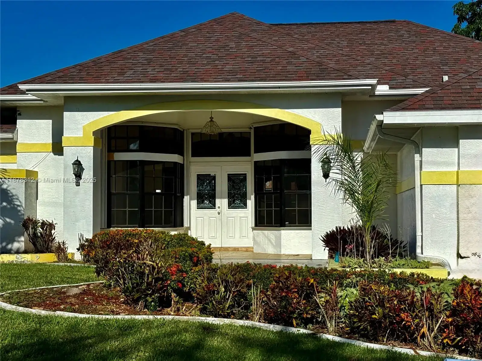 26 SE 13 Ave, Cape Coral FL 33990 photo 2