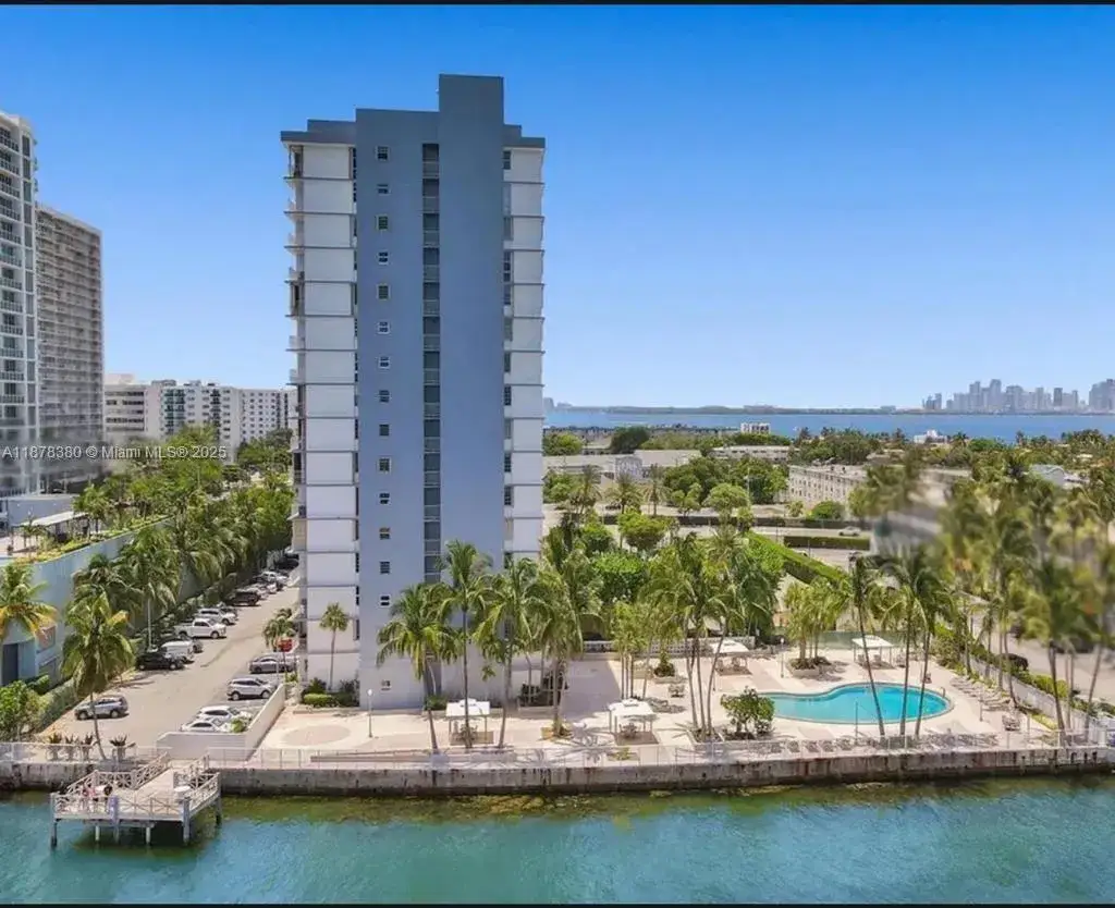 1865 79th St Cswy # 15G, North Bay Village FL 33141
