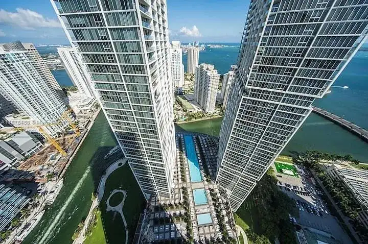 485 Brickell Ave # 2302, Miami FL 33131 photo 4
