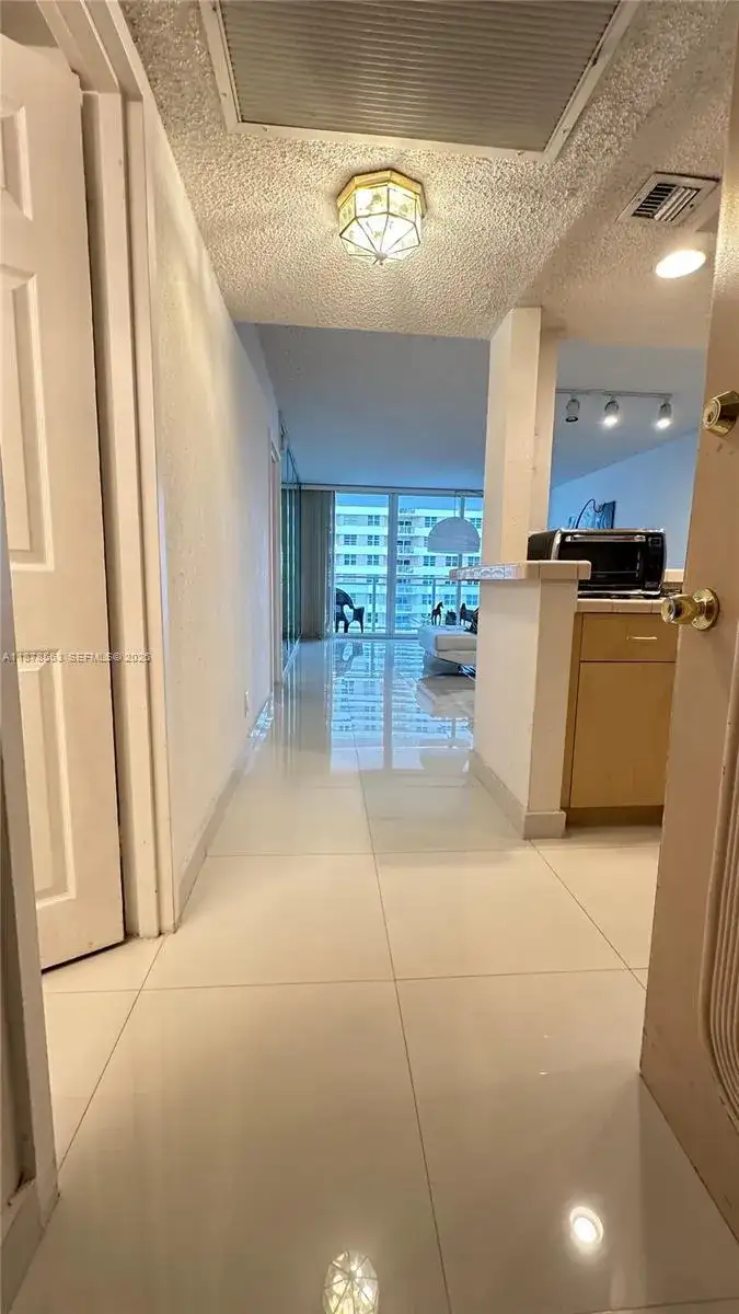 2030 S Ocean Dr # 725, Hallandale Beach FL 33009 photo 4