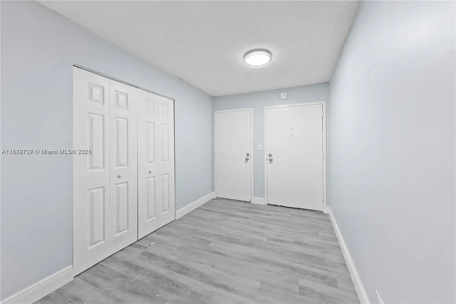3680 Inverrary Dr # 3J, Lauderhill FL 33319 photo 3