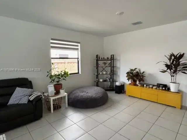 11914 SW 241st St, Miami FL 33032 photo 3