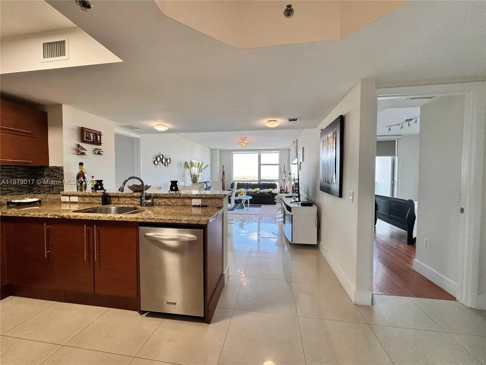 2681 N Flamingo Rd # 1503S, Sunrise FL 33323 photo 5