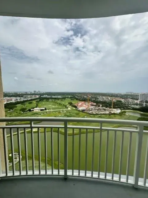 1745 E Hallandale Beach Blvd # 2203W, Hallandale Beach FL 33009