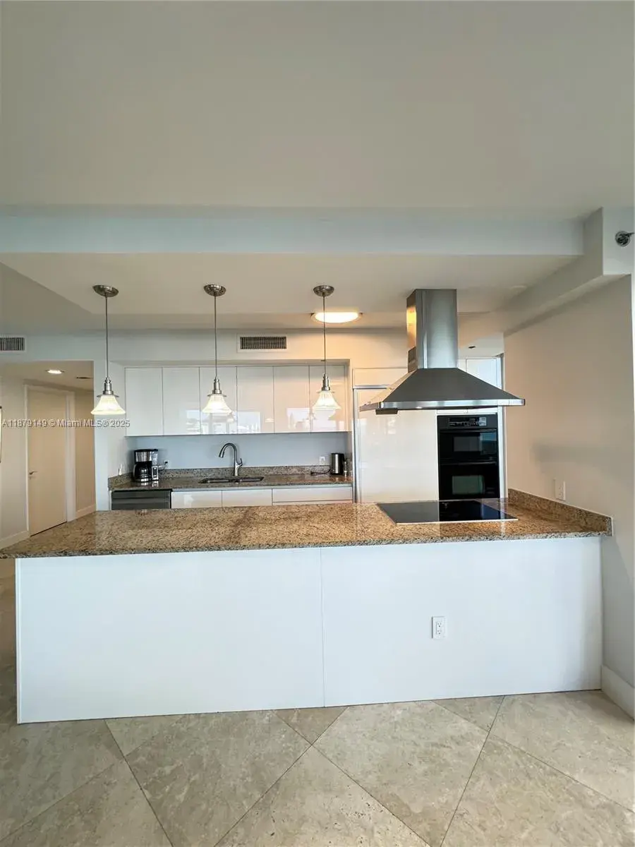 1800 S Ocean Dr # 701, Hallandale Beach FL 33009