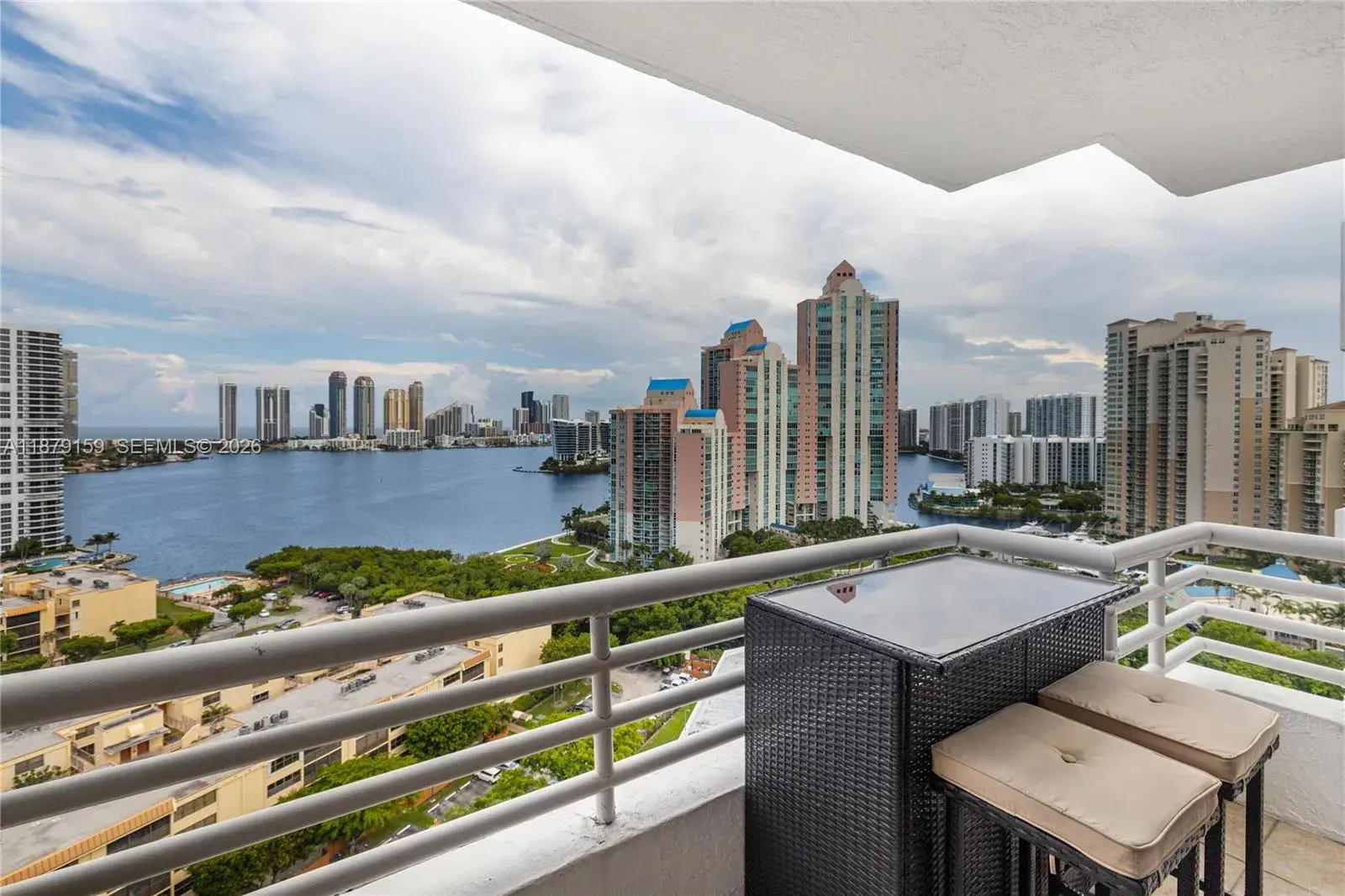 3300 NE 192nd St, Aventura FL 33180