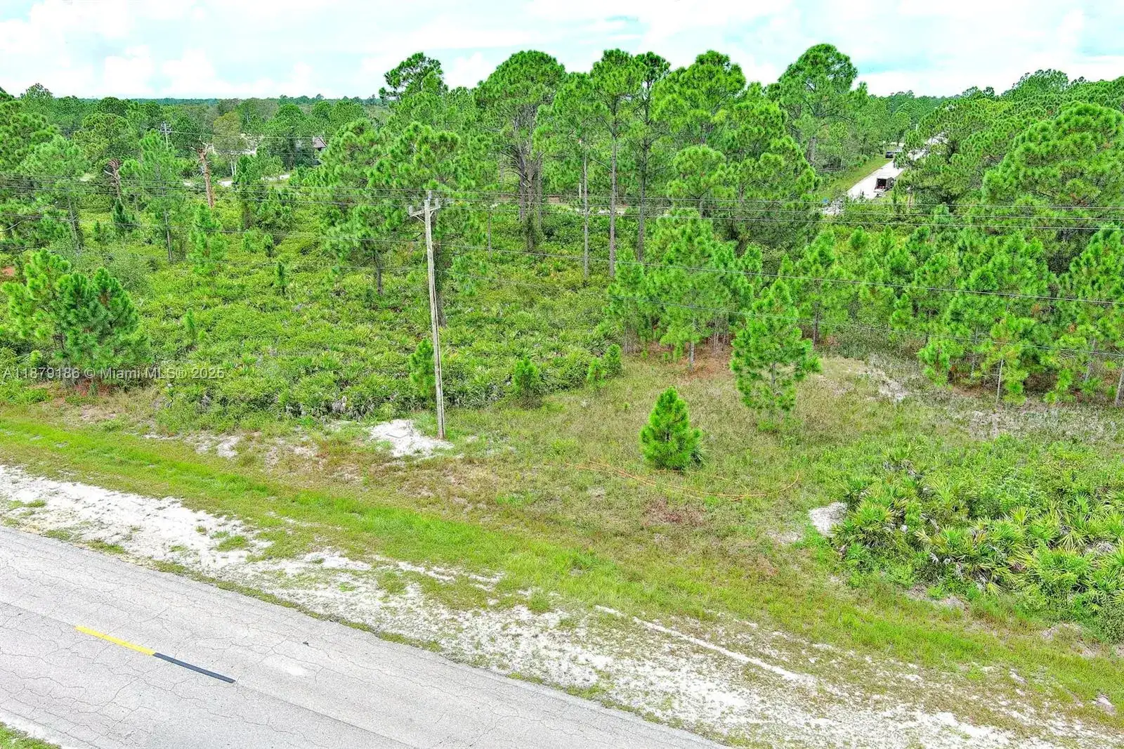 702 Eisenhower Blvd, Lehigh Acres FL 33974 photo 4