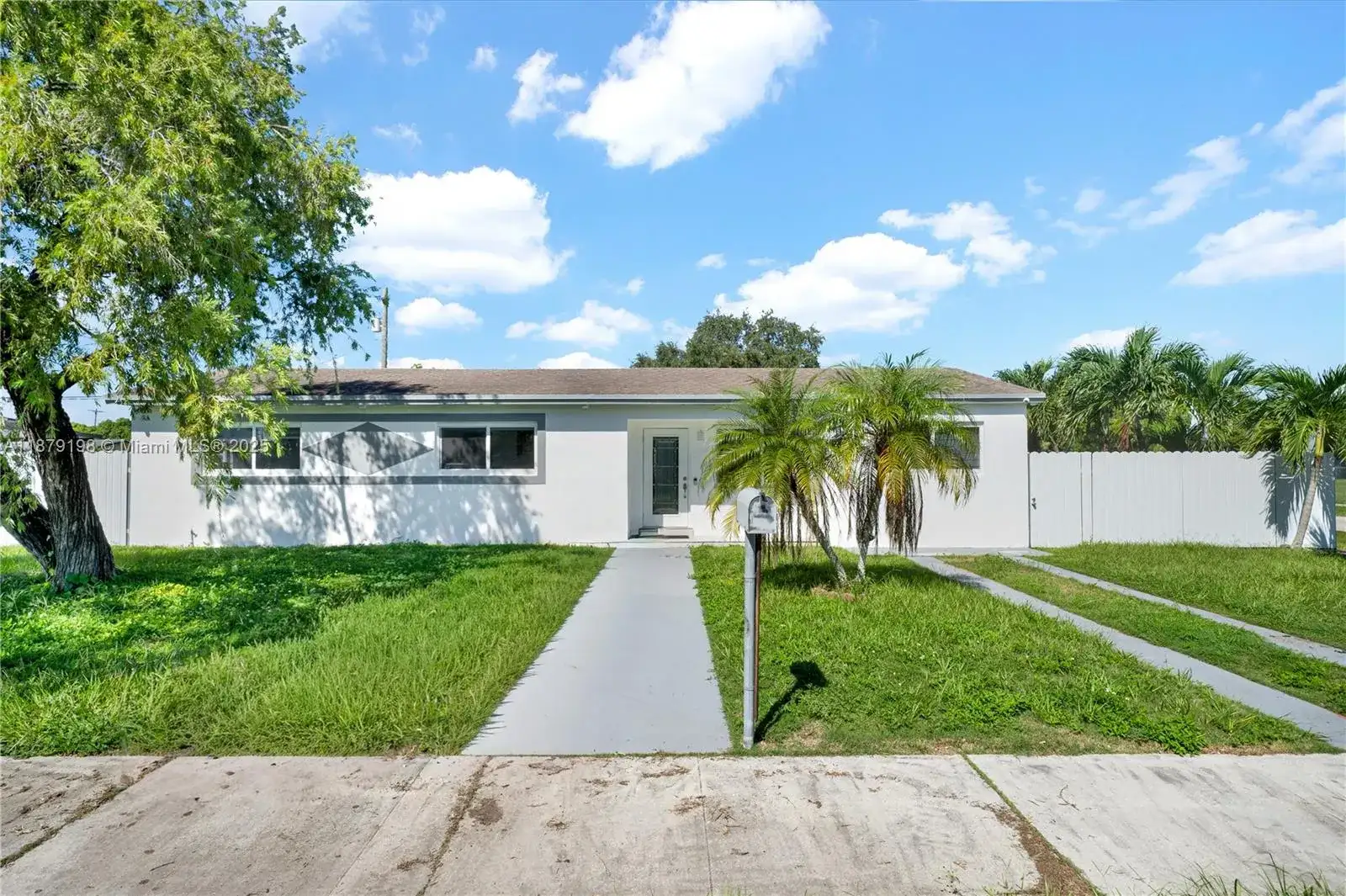 29810 SW 153rd Ct # 29810, Homestead FL 33033 photo 2