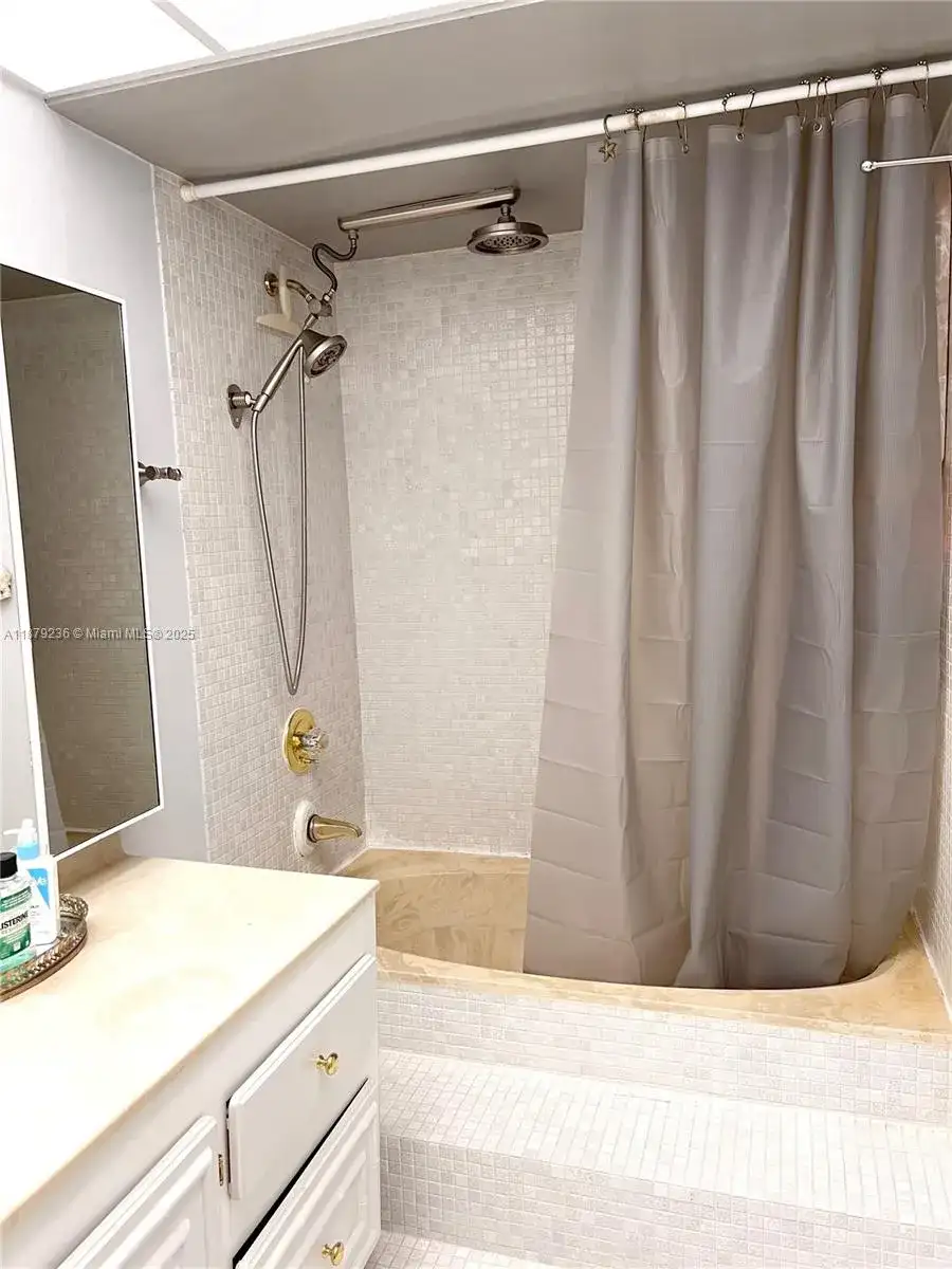 16300 Golf Club Rd # 710, Weston FL 33326 photo 2