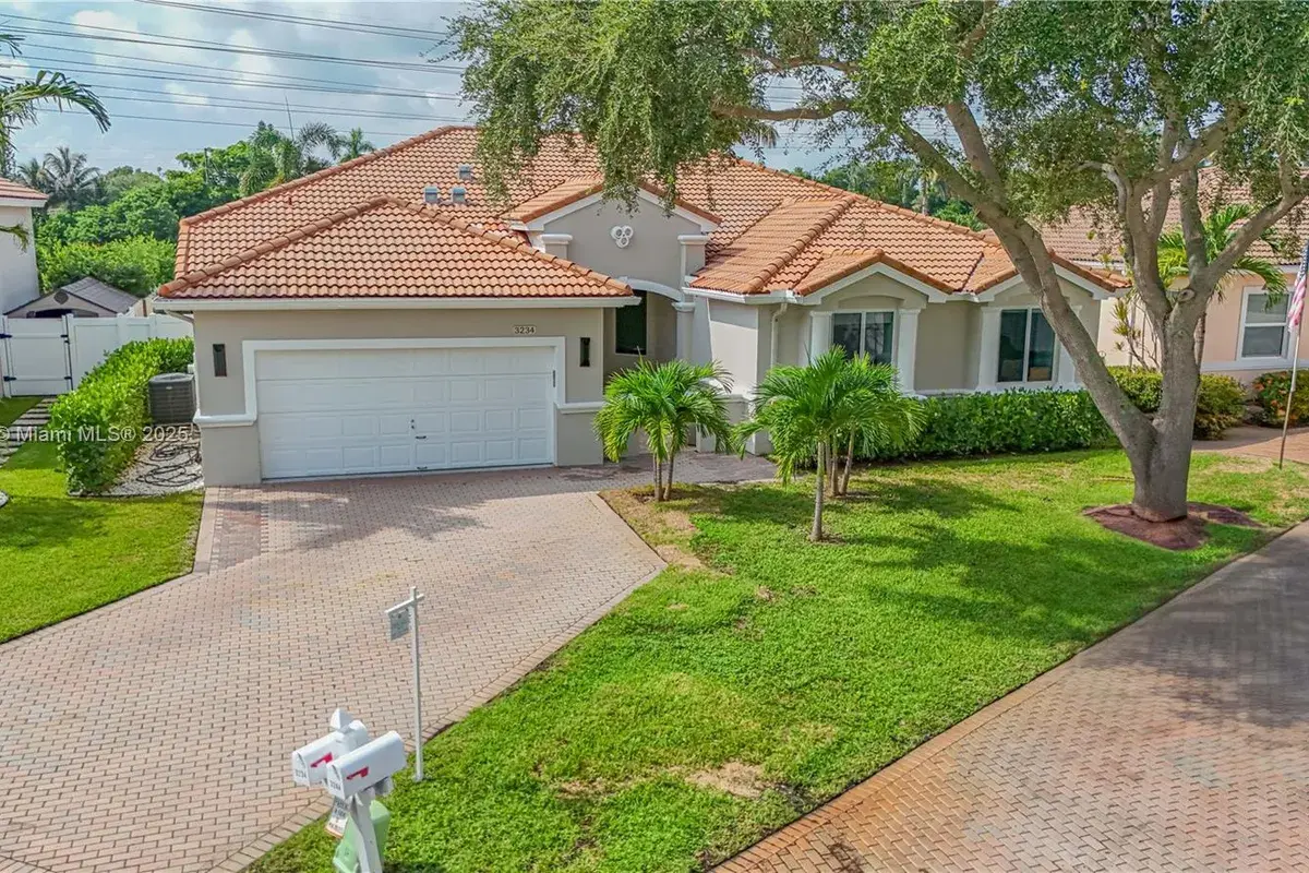 3234 SW 53rd Ct, Hollywood FL 33312