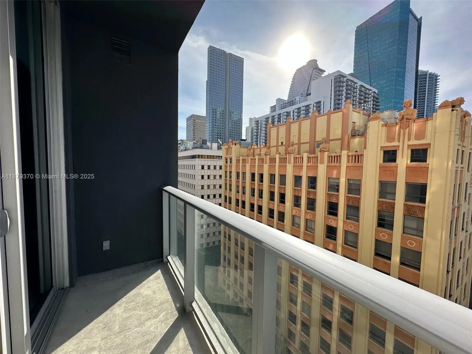 151 SE 1st St # 1209, Miami FL 33131