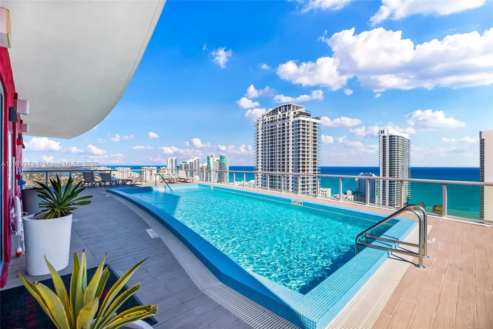 2602 E Hallandale Beach Blvd # R2109, Hallandale Beach FL 33009