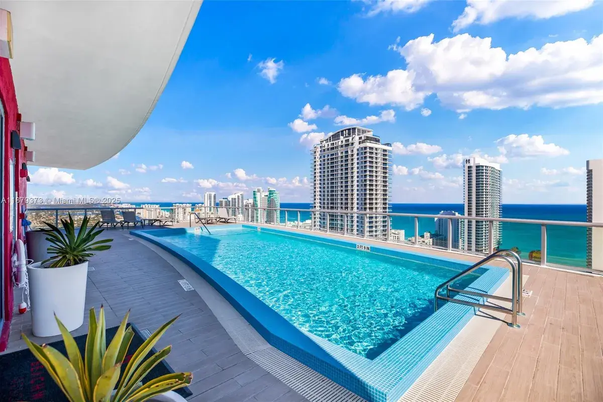 2602 E Hallandale Beach Blvd # R2109, Hallandale Beach FL 33009