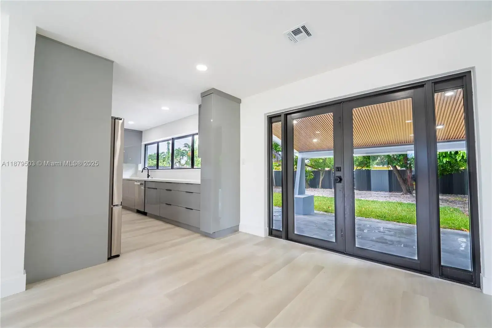 1301 NW 176th Ter, Miami Gardens FL 33169 photo 5