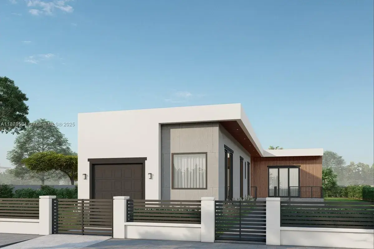 347 NW 43rd St, Miami FL 33127