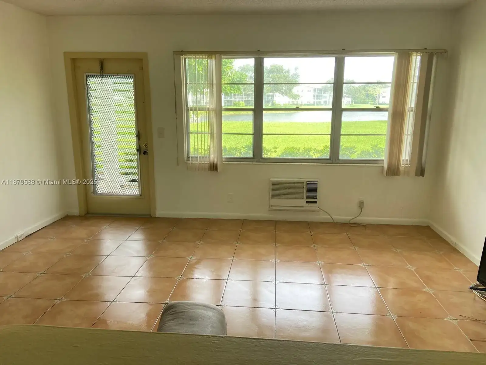 8 Fanshaw A # 8, Boca Raton FL 33434 photo 3