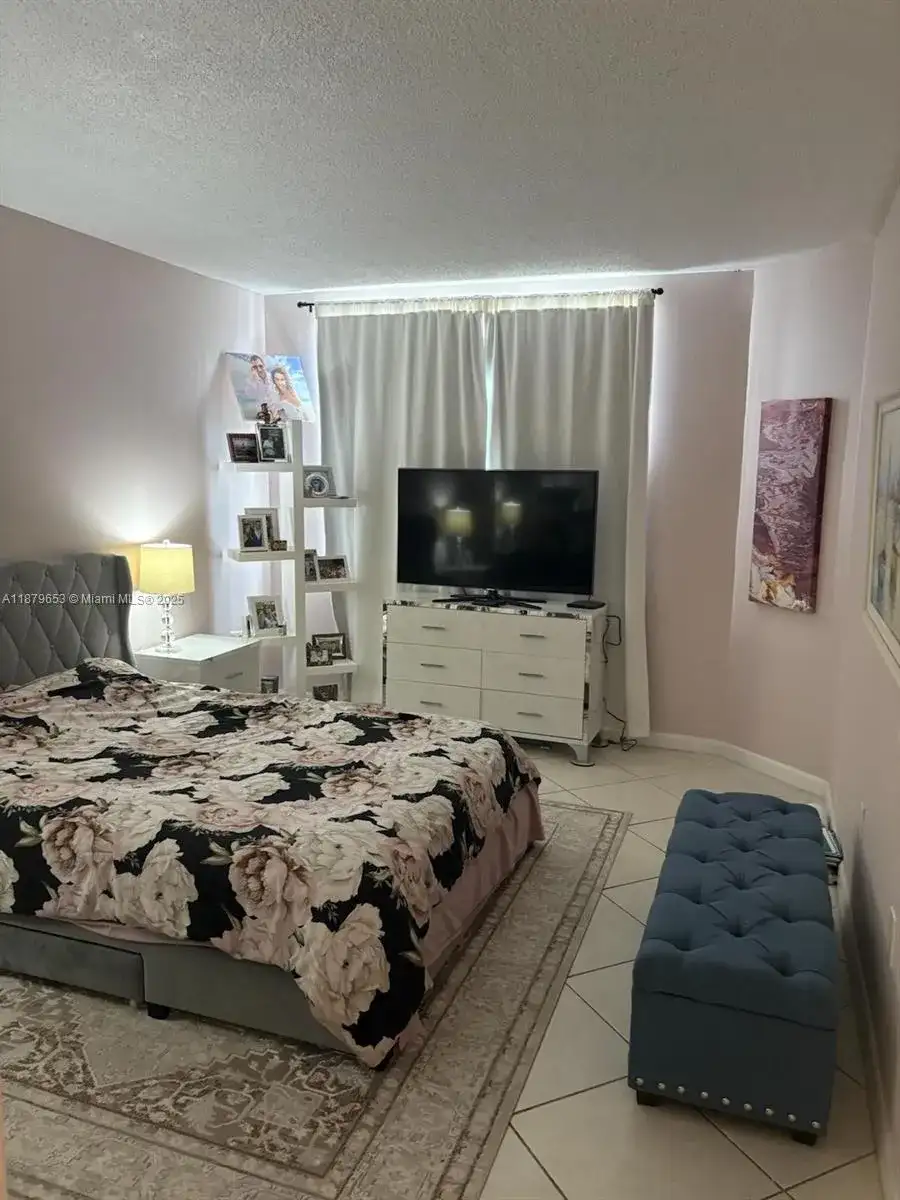 1965 S Ocean Dr # 7D, Hallandale Beach FL 33009 photo 3